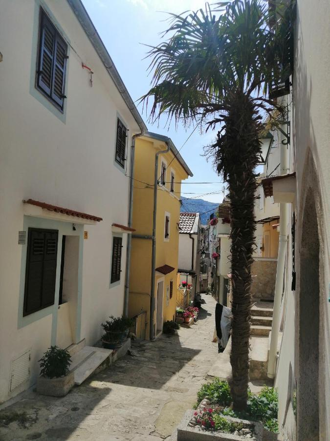 Anchor Baska Apartment Bagian luar foto