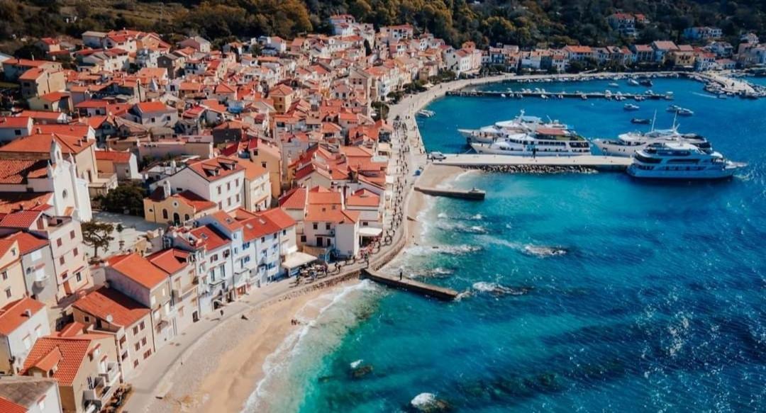 Anchor Baska Apartment Bagian luar foto